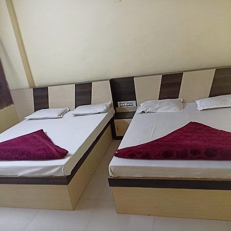 Shreeji Arpan Hotel Nāthdwāra Екстериор снимка
