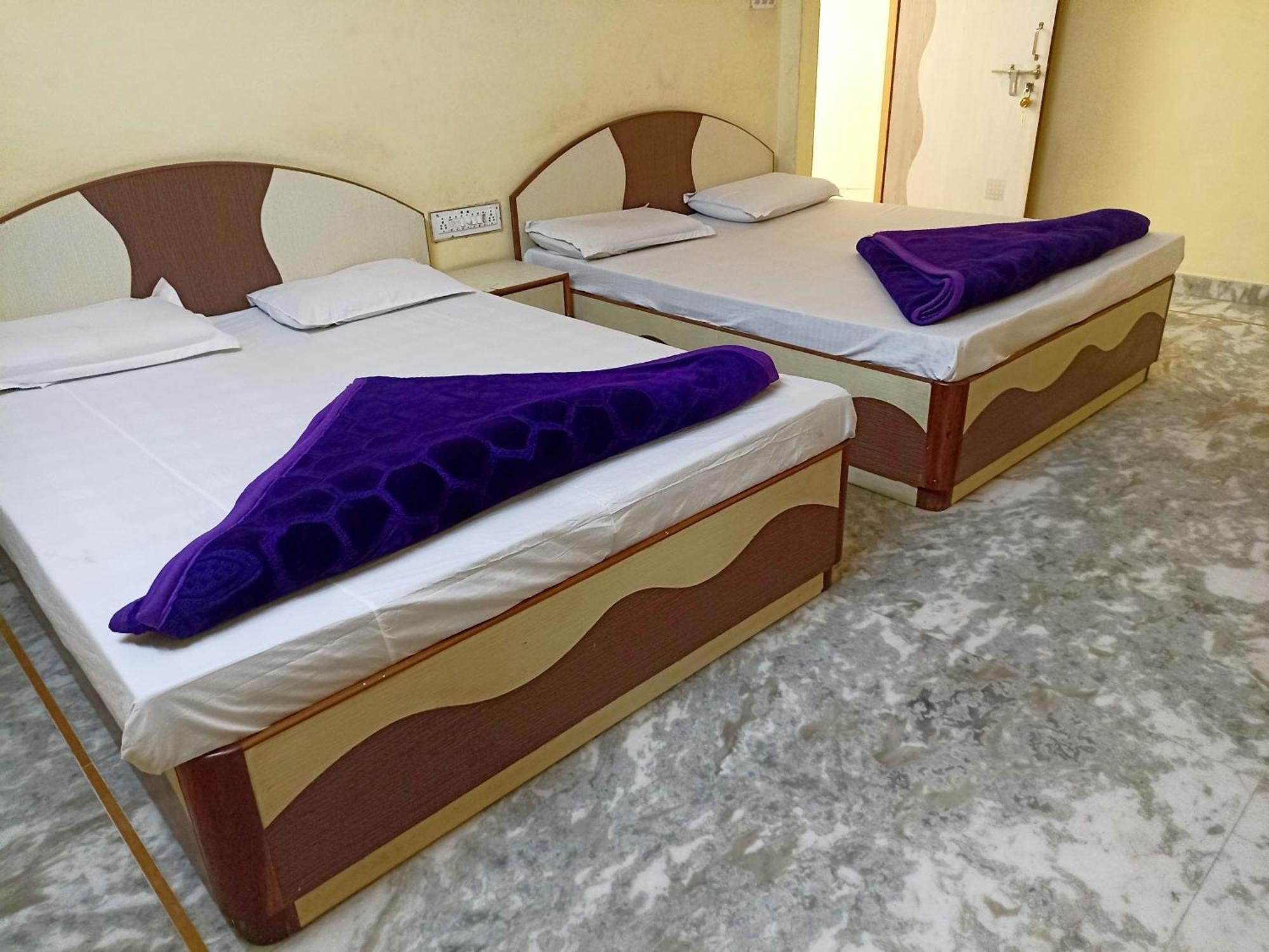Shreeji Arpan Hotel Nāthdwāra Екстериор снимка